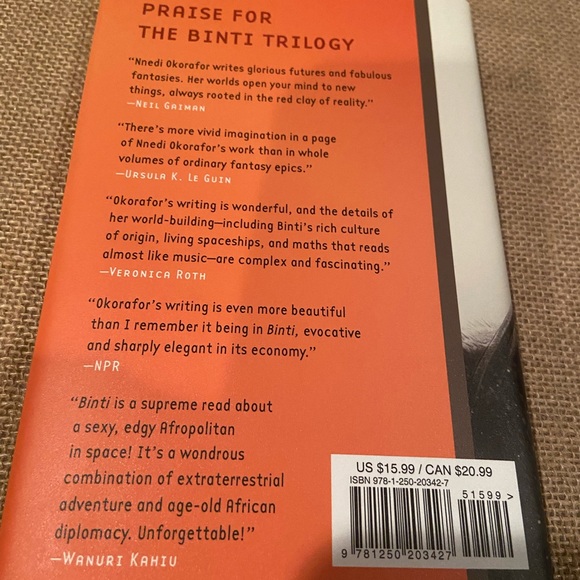 Binti Hardcover College Book New - Picture 2 of 2